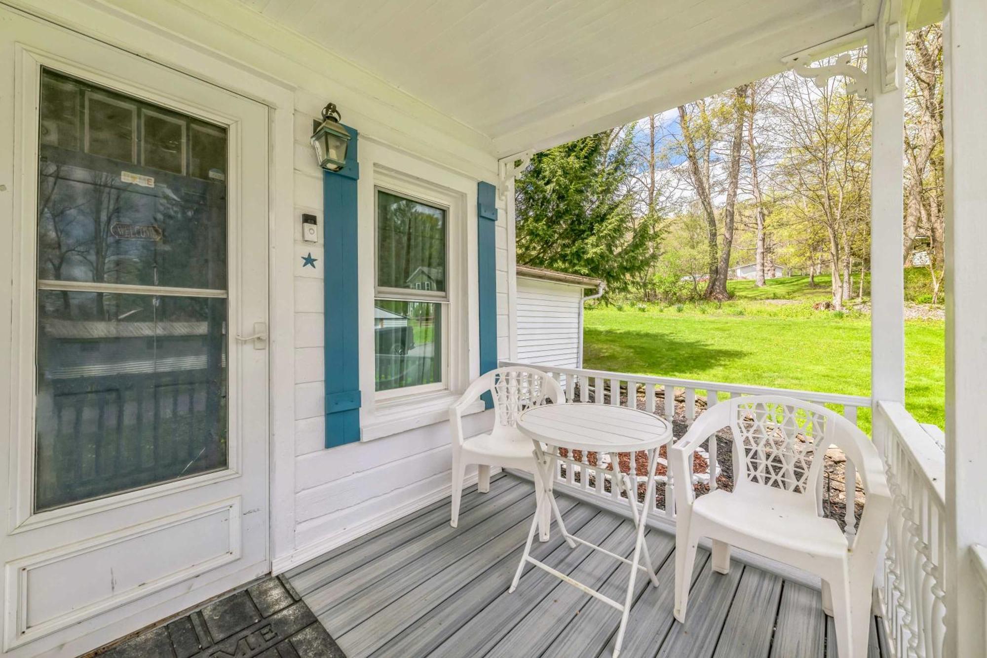 Cozy Milford Cottage On Half Acre W Deck & Grill エクステリア 写真
